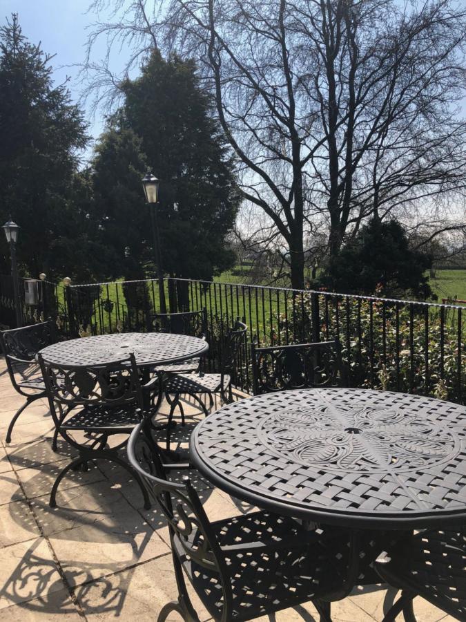 The Dog & Partridge Country Inn Ashbourne  Eksteriør bilde