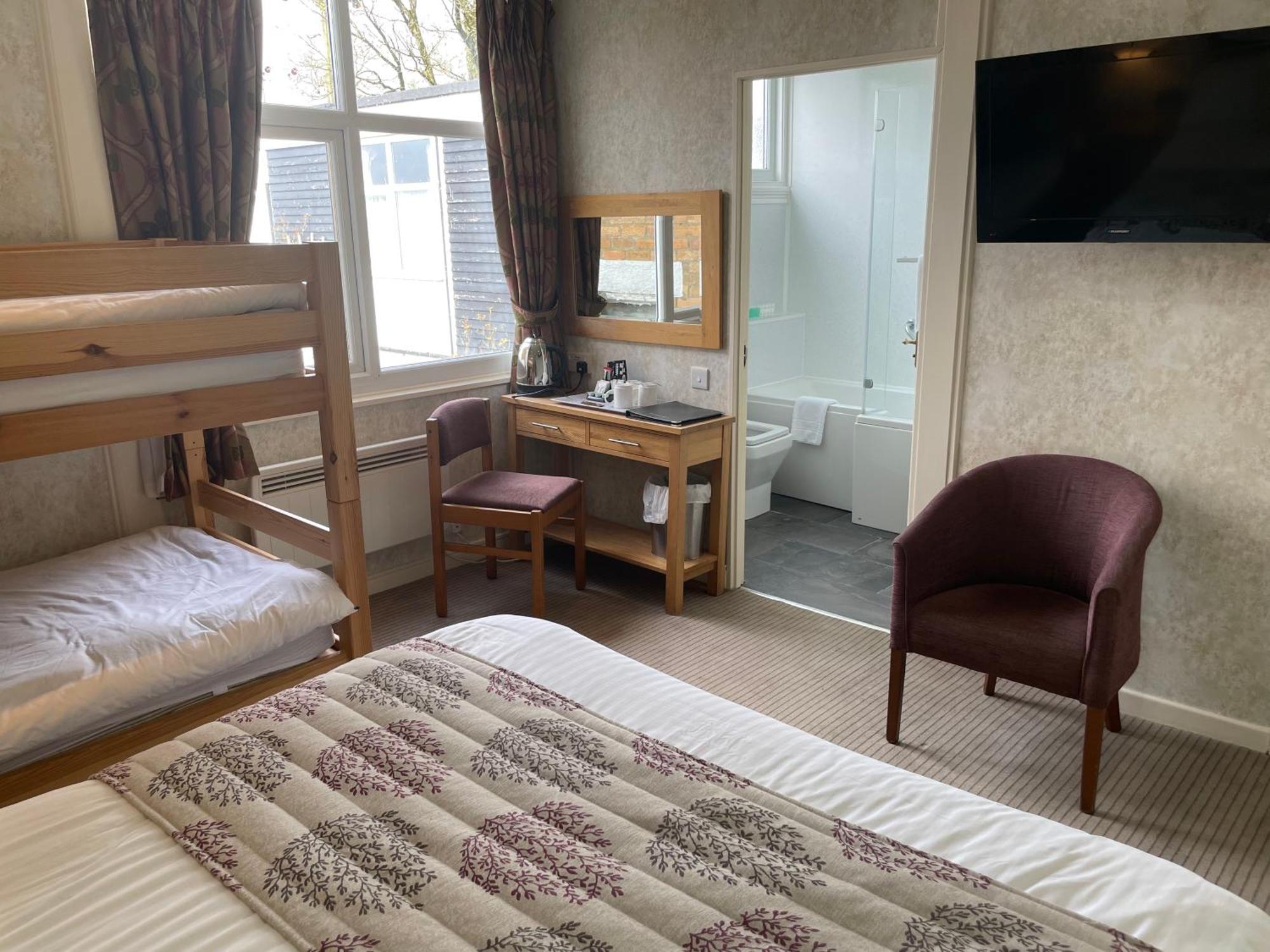 The Dog & Partridge Country Inn Ashbourne  Eksteriør bilde